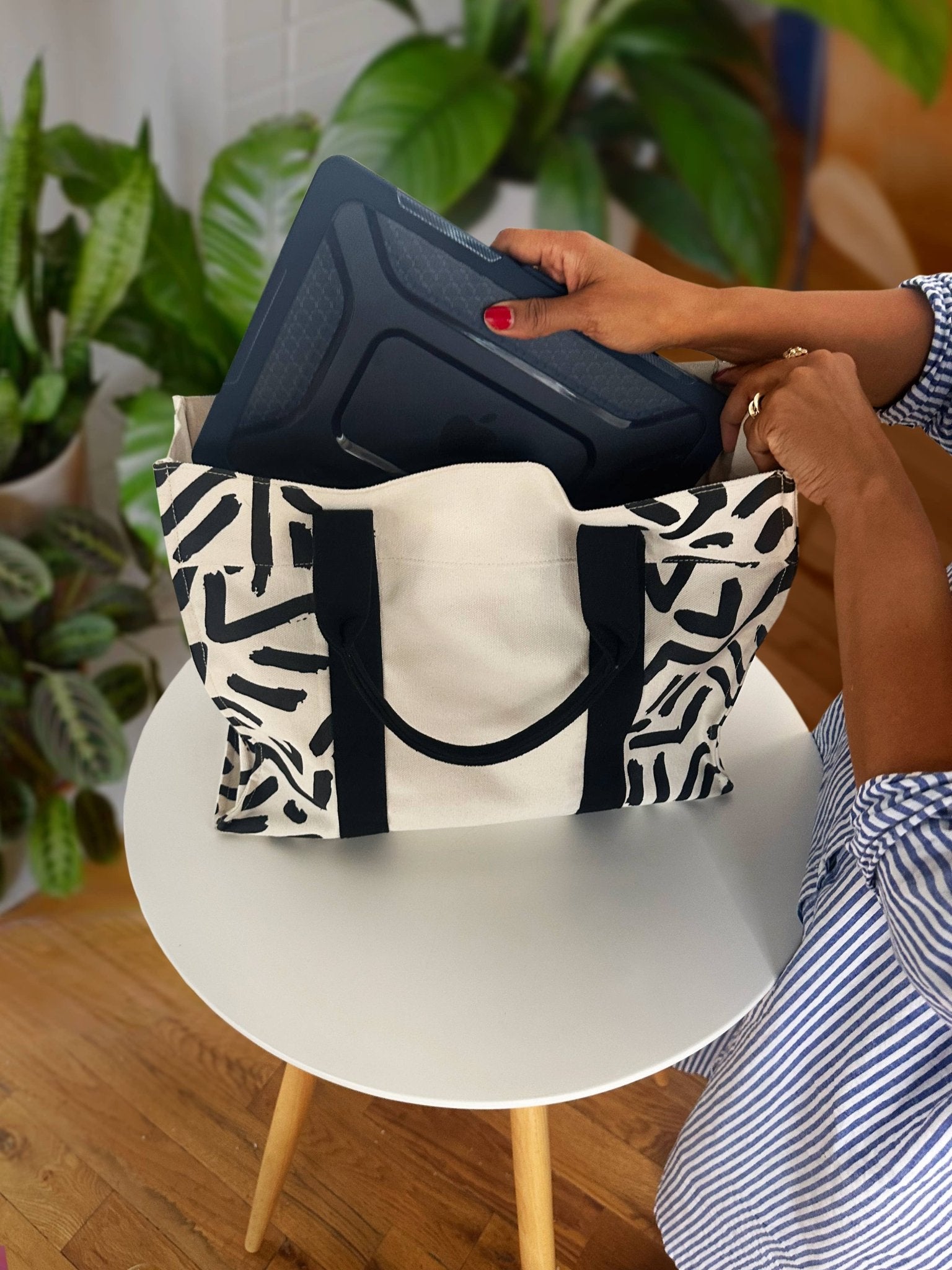 Jude Canvas Tote Bag - The Kindness Cause