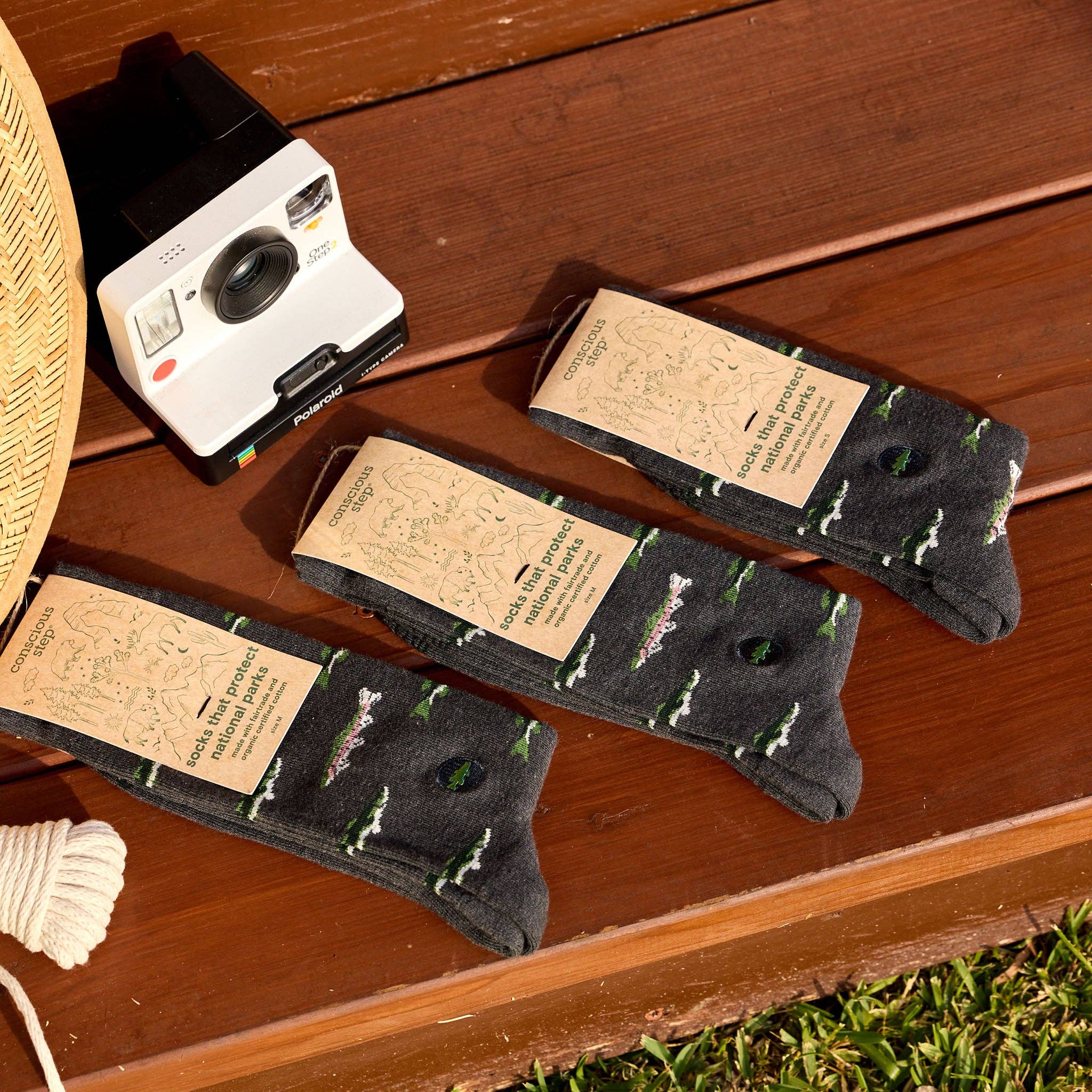 Socks that Protect National Parks (Gray Fish) - The Kindness Cause