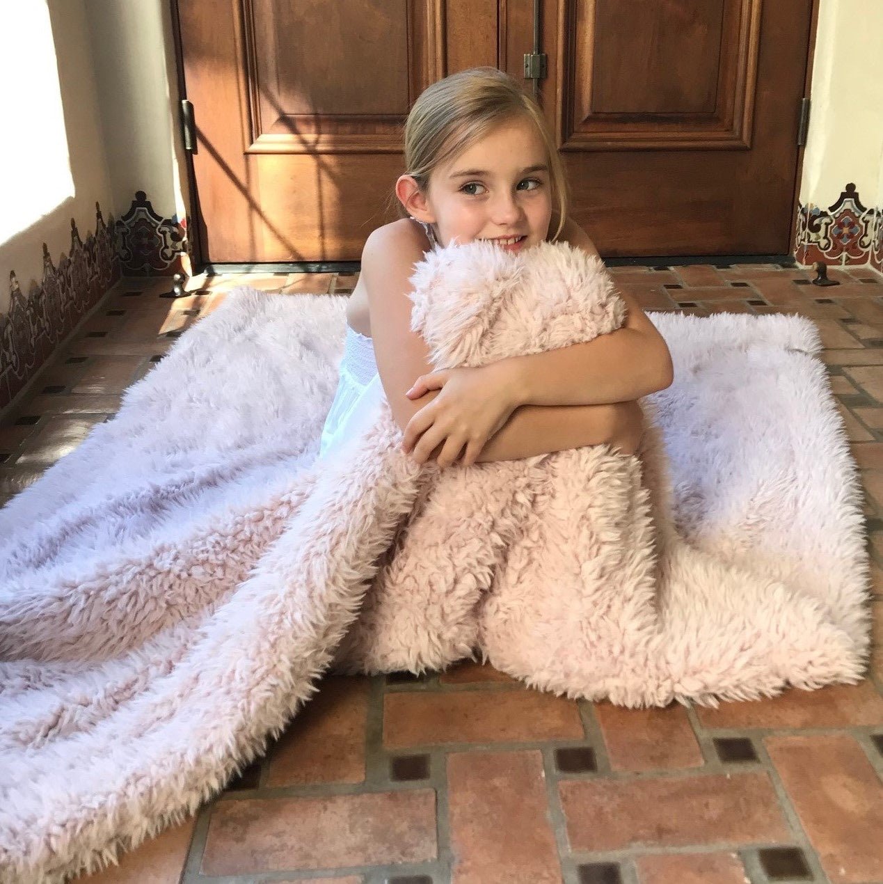 Big Angel Plush Blanket With Heartfelt Message - The Kindness Cause Nonprofit GIfts