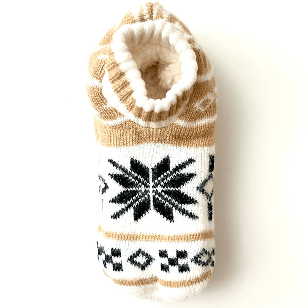 Snowflake Luxury Soft Non-Slip Sherpa Women's Ankle Socks - The Kindness Cause